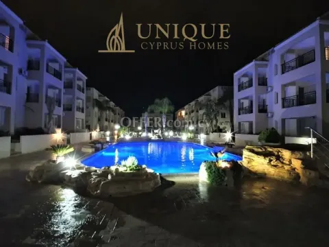 Modern 2 Bedroom Apartment in Tomb of the Kings - Main Photo