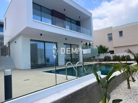 Villa For Sale in Chloraka, Paphos - DP5030 - Main Photo