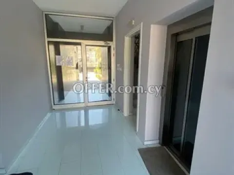 3 Bedroom Apartment With Sea View  In Agios Tychonas - Main Photo
