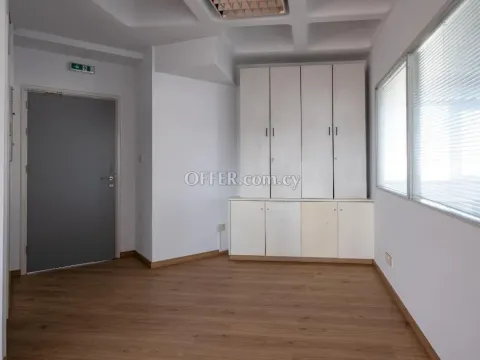 Commercial (Office) in Agioi Omologites, Nicosia for Sale - Main Photo