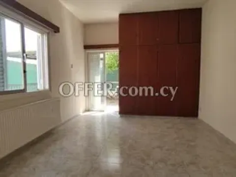 Charming 2 Bedroom House  - Prime Location near Acropolis Park & Ameni - Main Photo