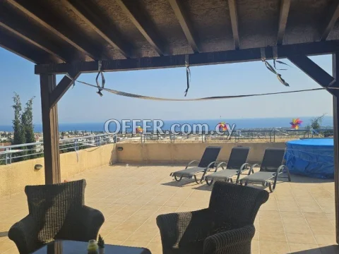 Amazing Penthouse with a panoramic and unobstructed view for sale - Main Photo