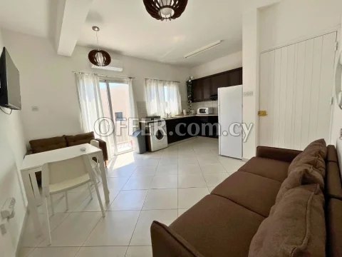1 bed American university of Beirut - Kings mall - Main Photo
