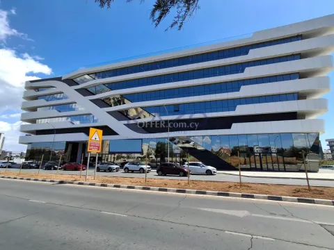 Spacious Ground Floor with Mezzanine Office in Agios Athanasios - 4