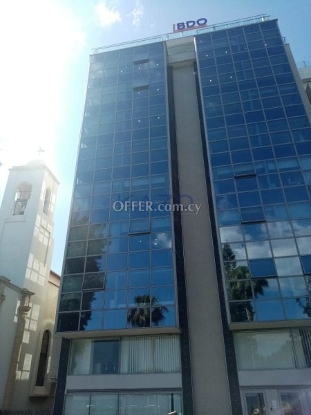 Spacious 300m2 Office for Rent in Lively City Center