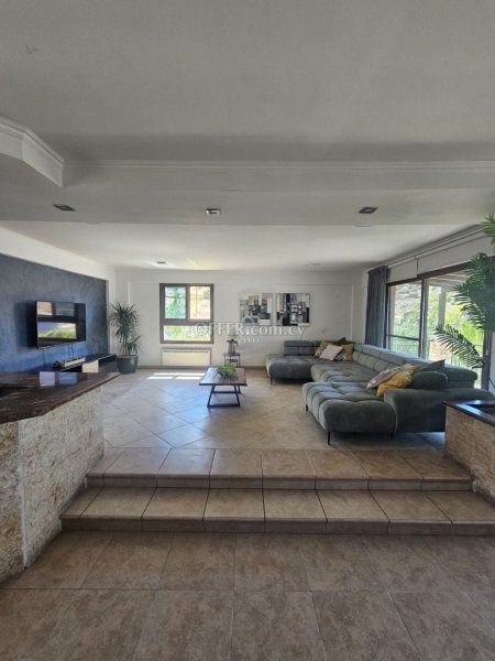 SPASIUS FOUR BEDROOM PENTHOUSE WITH SEA VIEWS IN AG.FYLA
