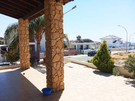 TWO BEDROOM BUNGALOW WITH SEA VIEWS IN IPSOUPOLI-LIMASSOL