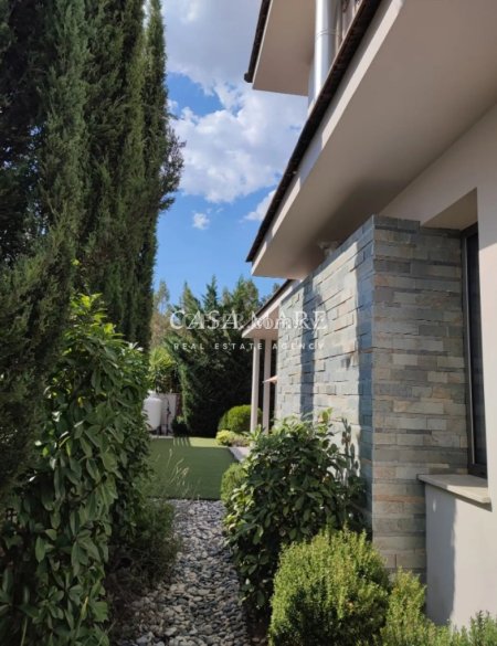 4-Bedroom House in Nicosia, Egkomi