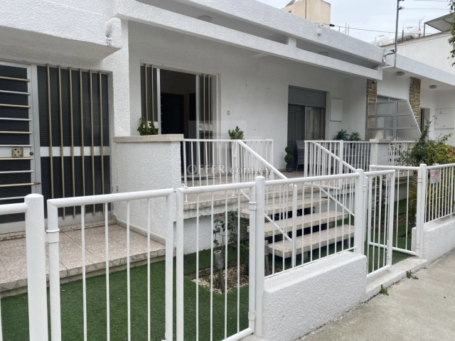 Three bedroom furnished house for rent in Neapolis.
