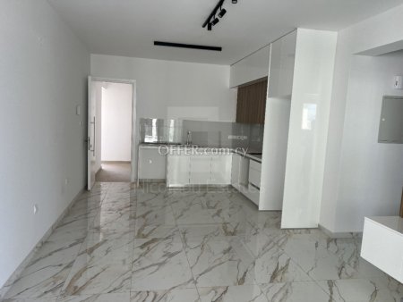New three bedroom apartment in Paphos Town Center - 8