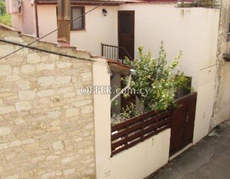 house 1 bedroom near to limassol