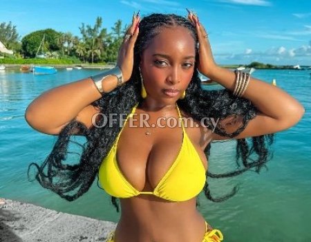 Sexy (photo 1)