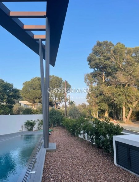 5 bedrooms Villa in Nicosia Strovolos  - 2