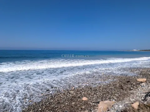 Land Parcel 10703 sm in Kouklia, Paphos - 3