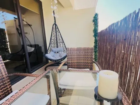 1-bedroom Apartment 60 sqm in Mazotos - Main Photo