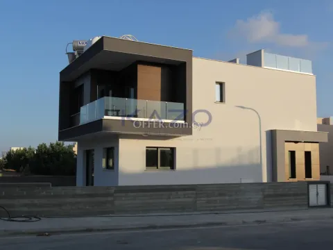 Modern Three Bedroom Villa for Sale in Mesogi - 9