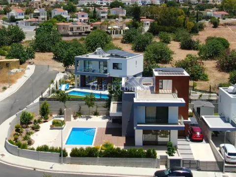 Spacious Kissonerga Villa with Pool and Garden - 5