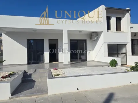 3 Bedroom Villa - Central Paphos For Rent - Main Photo