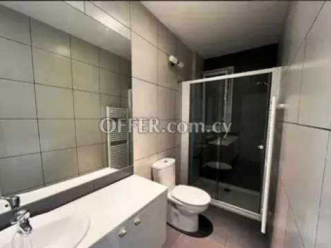Luxurious 2 bedroom apartment  in a prime location next to a green are - Main Photo
