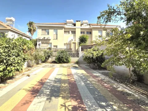 6 Bed Semi-Detached House for sale in Agios Athanasios, Limassol - Main Photo