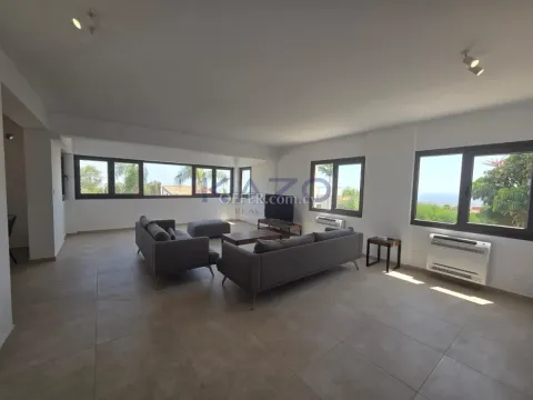 For Rent Three Bedroom House with Pool in Lush Germasoyeia - 10