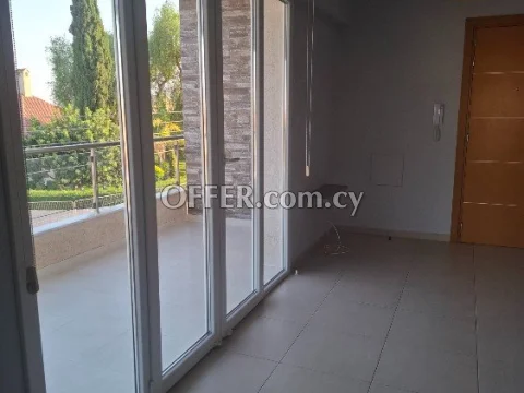 2 bedroom apartment for rent - Main Photo