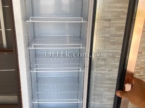 ψυγείο βιτρίνας με γυάλινη πόρτα (Glass Door Chiller) - Main Photo