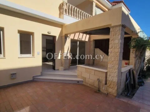 2 Beds 2 Baths House in Ayia Fyla, Limassol - Main Photo