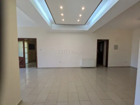 4 Bed Apartment for rent in Geroskipou, Paphos - Main Photo