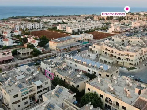 Ground Floor 2 Bedroom Apartment in Paralimni Steps from the Sea - Main Photo