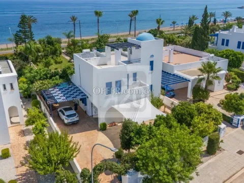 Detached Villa in Latchi - Main Photo
