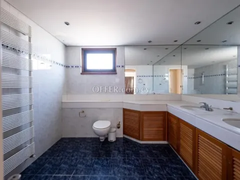 4 bedroom house in Agios Vasileios Strovolos Nicosia - 10