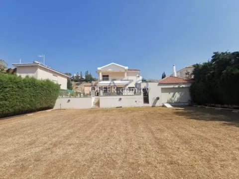 Three Bedroom Luxury House for Sale in Agios Tychonas - 10