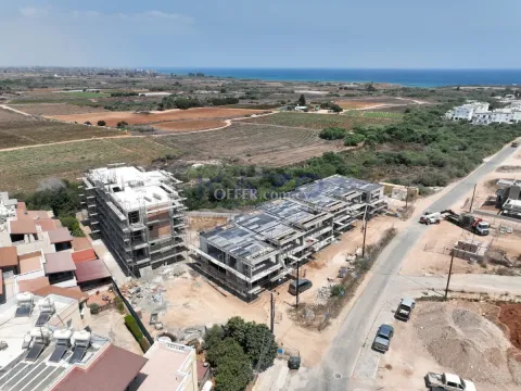 Modern Two Bedroom Apartment in Deryneia - 2