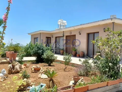 Spacious Furnished House in Peaceful Agios Therapon Village - Main Photo