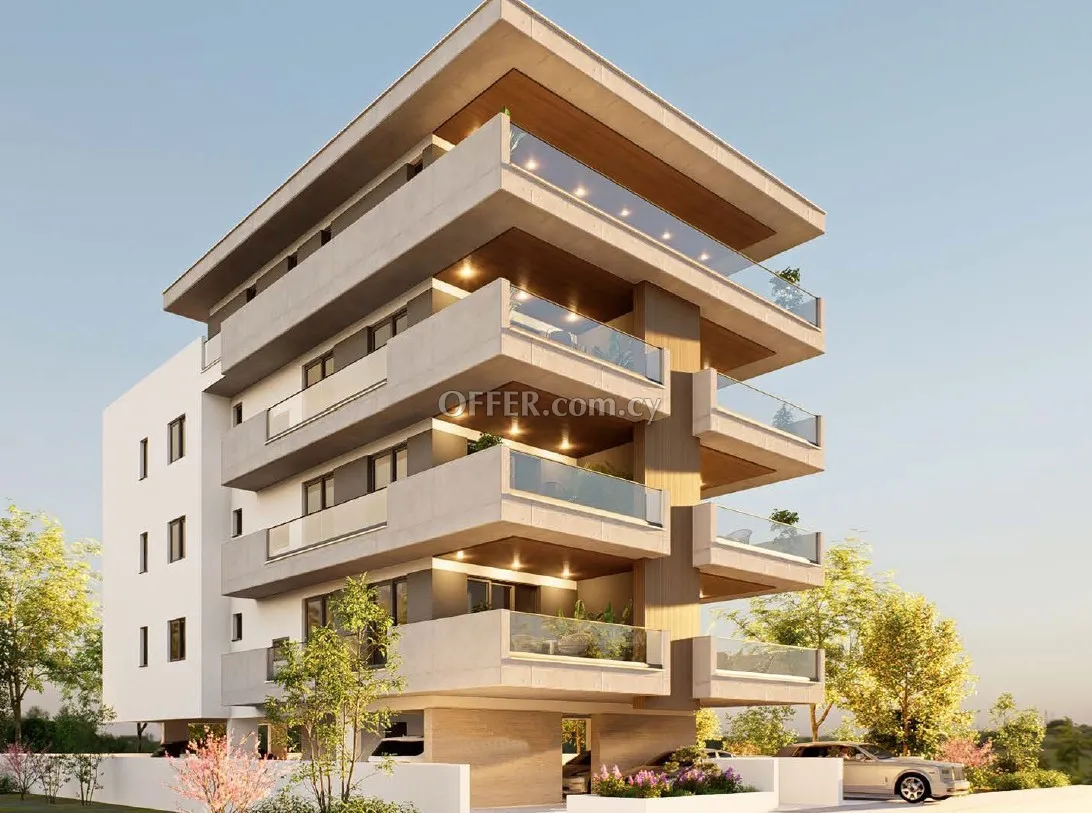 Apartment (Penthouse) in Faneromeni, Larnaca for Sale - 3