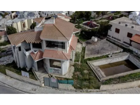 Four Bedroom Incomplete House with Swimming Pool for Sale in Latsia Nicosia - Main Photo