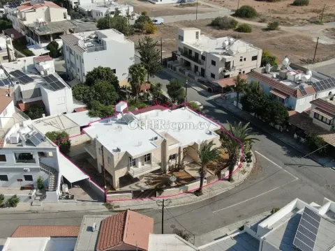 Two storey house in Strovolos Nicosia - Main Photo