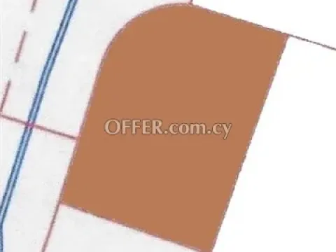 Residential Plot Of 521 Sq.M.  In Lakatameia - THOI Area, Nicosia - 2