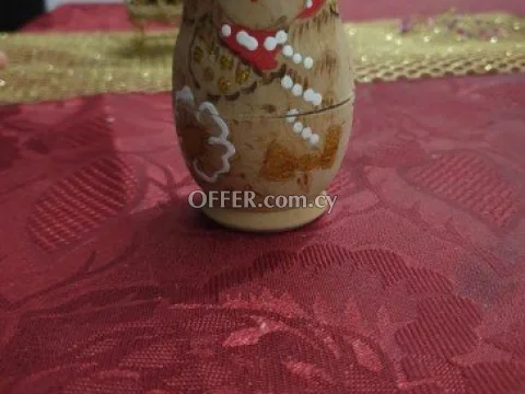Small Russian dolls Babouska - Main Photo