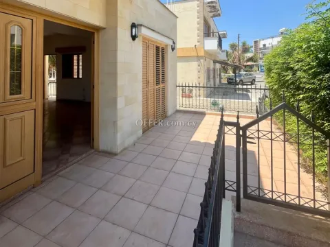House (Semi detached) in Agios Dometios, Nicosia for Sale - 3