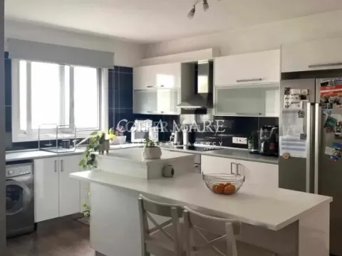 Furnished 3 Bedroom Apartment in Acropolis - Main Photo