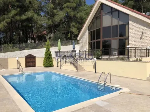 Spacious Platres Villa with Pool on Large Plot - Main Photo