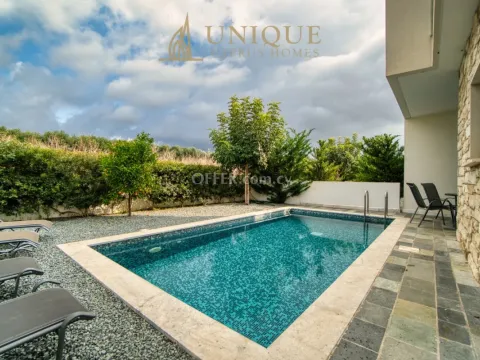 long Term Rent in Emba - 3 Bedrrom Villa - Main Photo