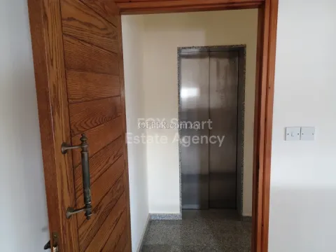 Building, Mixed-use Building, Nicosia, Egkomi, Makedonitissa, 511m² - Main Photo