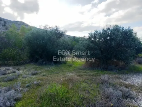 Land, Agricultural Land, Nicosia, Pera Chorio, 2,147m² - Main Photo