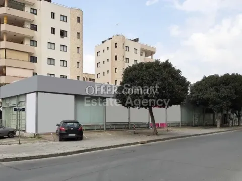 Land, Nicosia, Agioi Omologites, 1,327m² - Main Photo