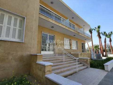 Office, Standard Office, Nicosia, Agios Andreas, 1,363m² - Main Photo