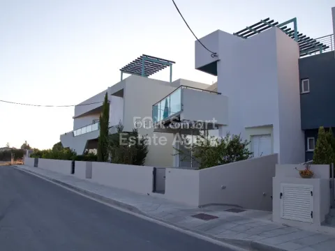House, For Sale, Nicosia, Agia Varvara - Main Photo