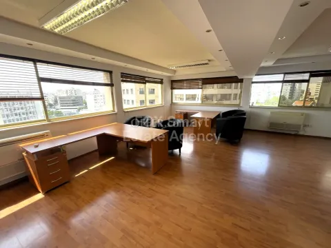 Office, Top Floor Office, Nicosia, Nicosia Center, Agioi Omologites - Main Photo